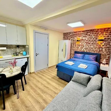 Taksim Pera Golden 3* 이스탄불