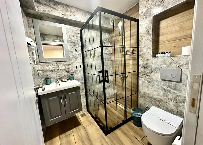 Hotel Taksim Pera Golden 3*